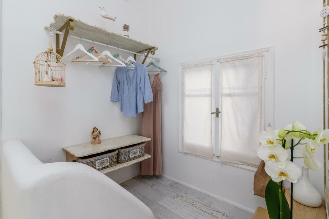 Heavenly Milos Suites Agia Kiriaki Beach  Екстер'єр фото